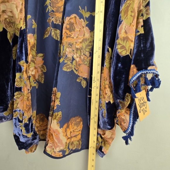 IVY JANE Velvety Floral Flowy Cardigan Navy Womens One Size Bohemian Oversized - Picture 8 of 10
